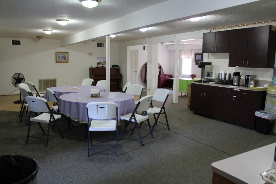 More Photos Of 308 Preston Ave, Pasadena Religious Facility For Sale