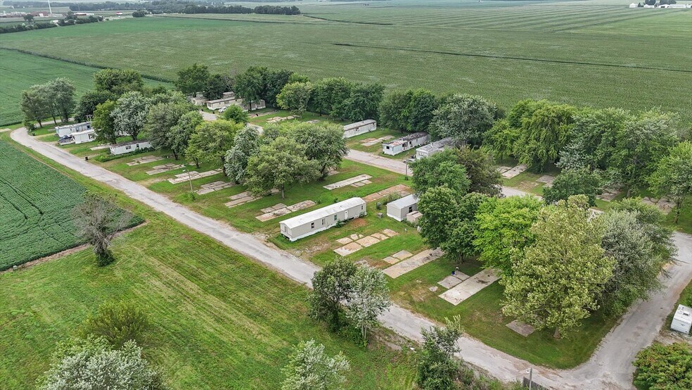 More Photos Of 4808 Paradise Rd, Mattoon Manufactured Housing Mobile Home Park For Sale