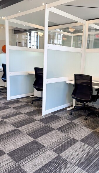 More Photos Of 453 W Main St, Huntington Coworking Space