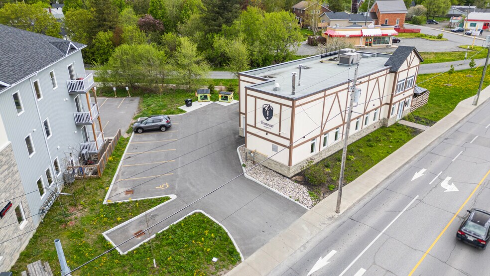 More Photos Of 19 Moore St, Carleton Place General Retail For Sale