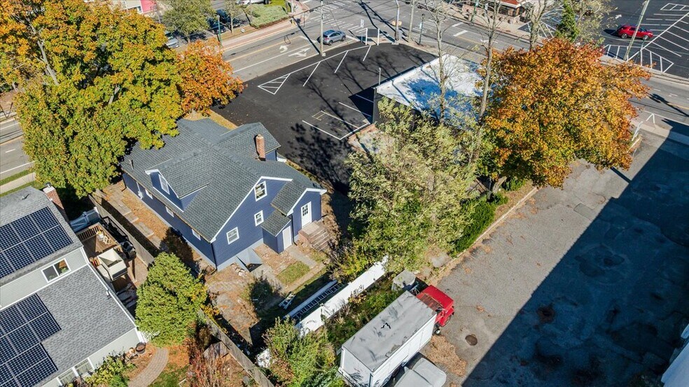 More Photos Of 304 Larkfield Rd, East Northport Freestanding For Sale