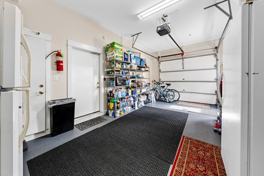 More Photos Of 202 S Mobile St, Fairhope Hospitality For Sale