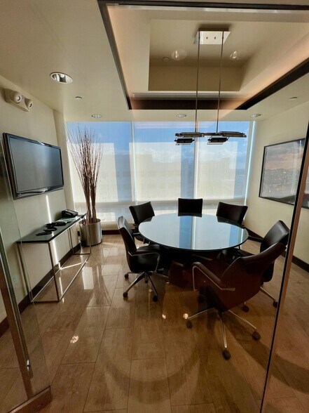 More Photos Of 20900 NE 30th Ave, Aventura Office Residential For Sale