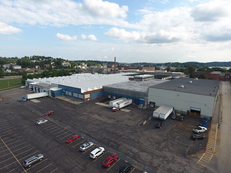 More Photos Of 10-14 New Bond St, Worcester Warehouse For Lease