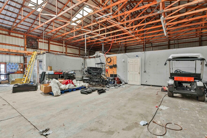 More Photos Of , Peachtree City Unknown For Sale