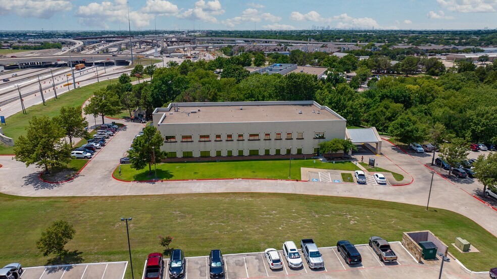 More Photos Of 1600 Republic Pky, Mesquite Unknown For Lease