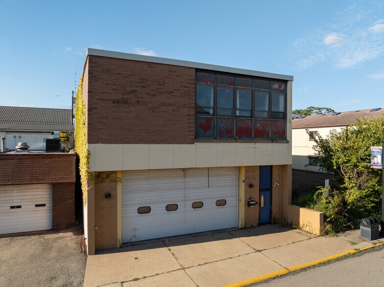 More Photos Of 7419 Washington Ave, Pittsburgh Office For Lease