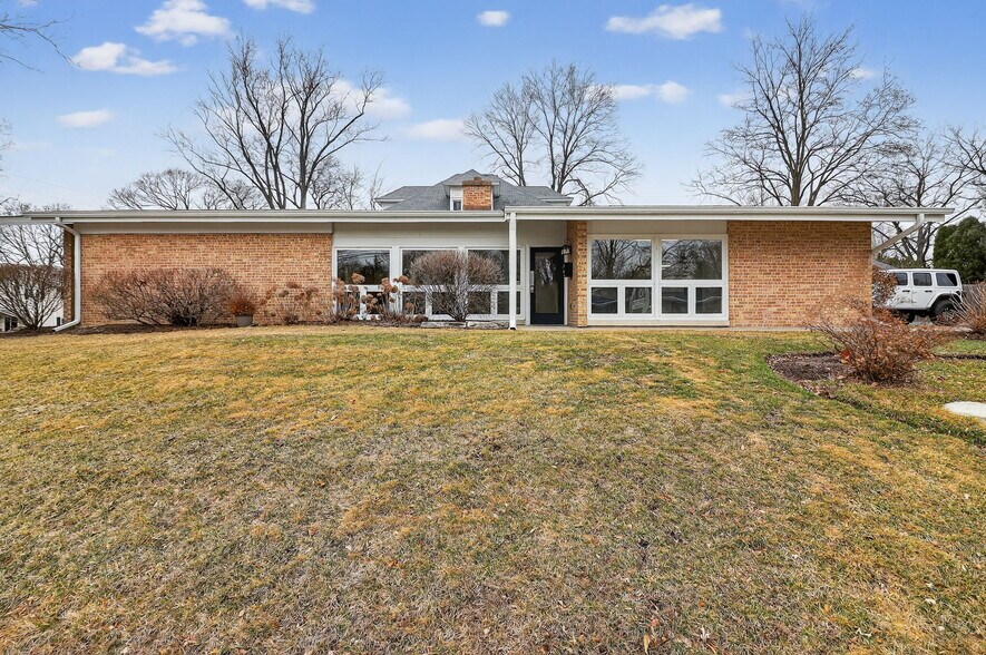 Primary Photo Of 207 Webster St, Batavia Office Residential For Sale