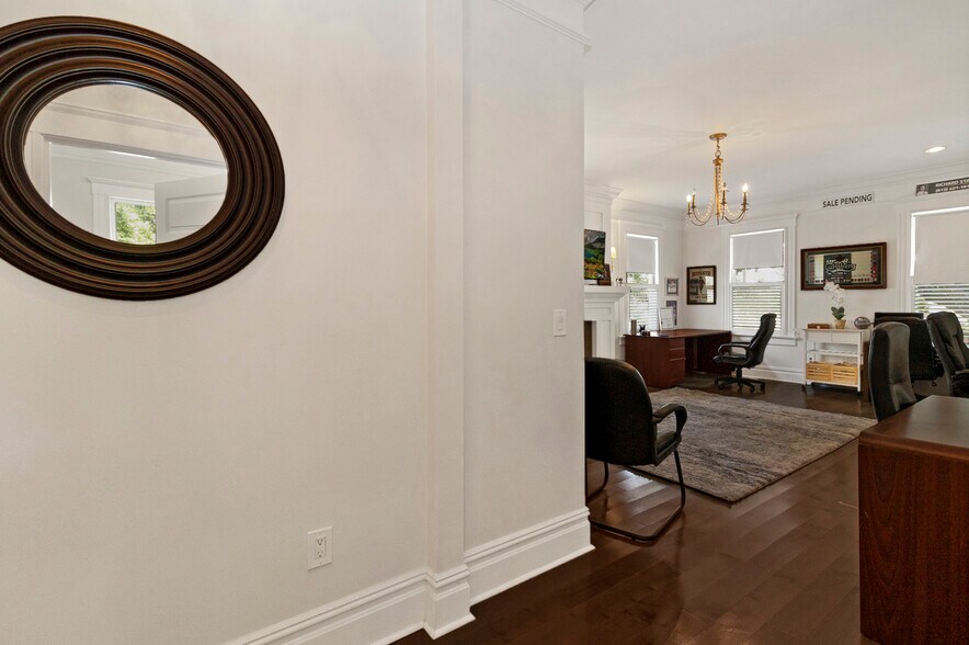 More Photos Of 326 S Hyde Park Ave, Tampa Office Residential For Sale