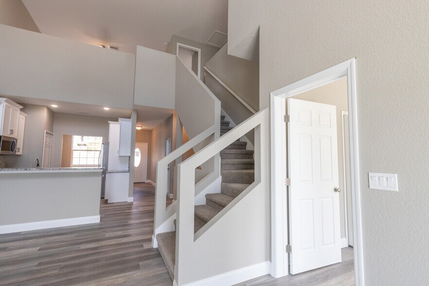 More Photos Of 1900 Oasis Blvd, Sebring Land For Sale