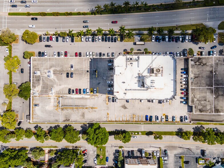 More Photos Of 2500 E Hallandale Beach Blvd, Hallandale Beach Office For Lease