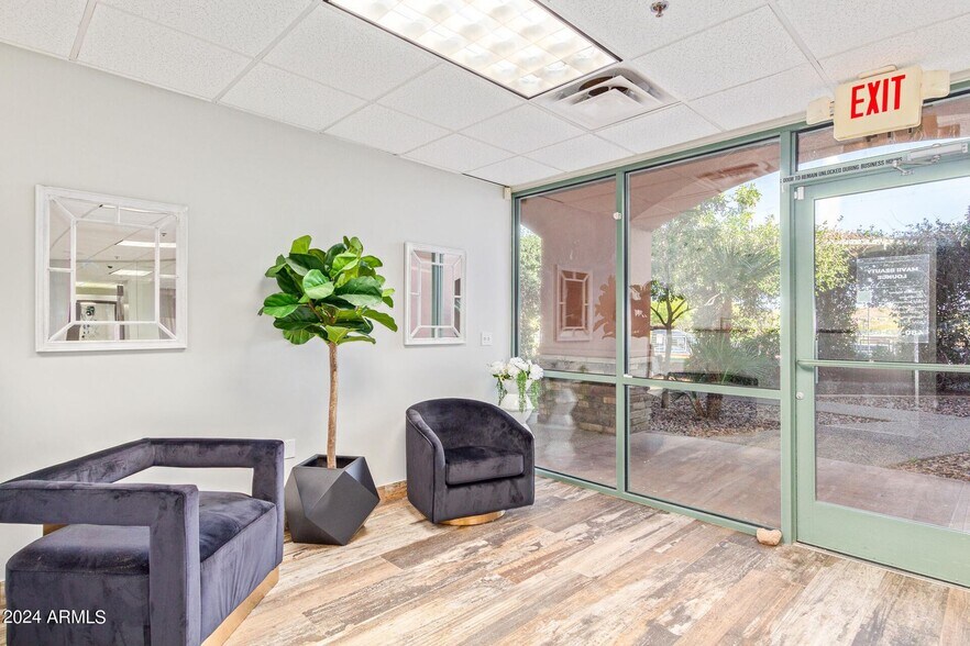 More Photos Of 12625 N Saguaro Blvd, Fountain Hills Storefront Retail Office For Sale