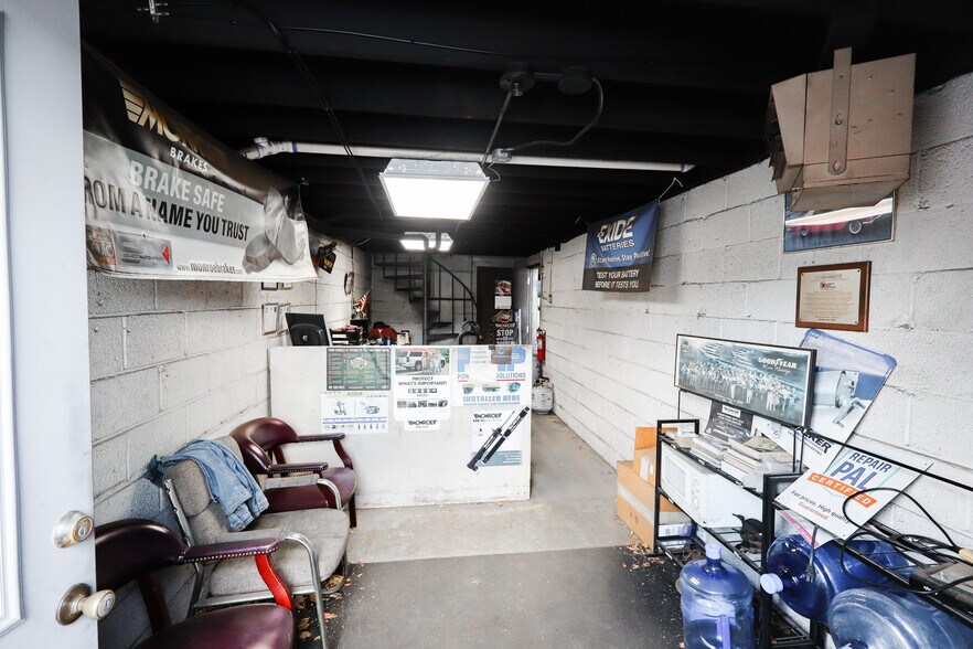 More Photos Of 4730 N Crescent Blvd, Pennsauken Industrial For Sale