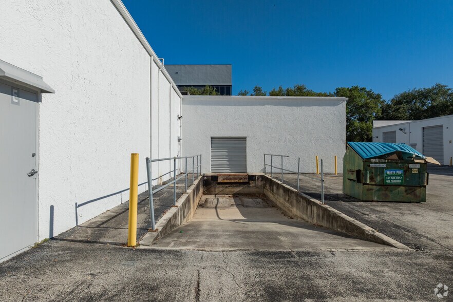 More Photos Of 2855-2915 S Congress Ave, Delray Beach Unknown For Lease