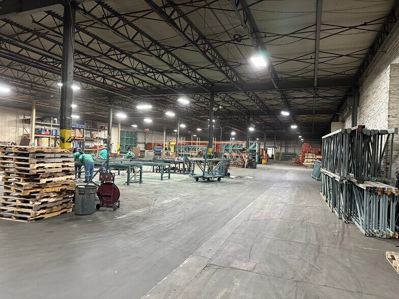 More Photos Of 1800 Churchman Ave, Indianapolis Manufacturing For Sale