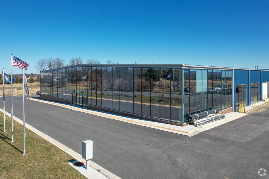 More Photos Of 410 Jack Enders Blvd, Berryville Industrial For Sale