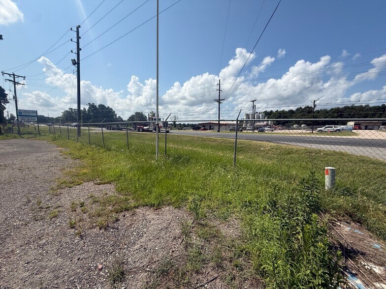 More Photos Of 9751 Texas 149, Longview, TX 75603, USA, Longview Warehouse For Sale