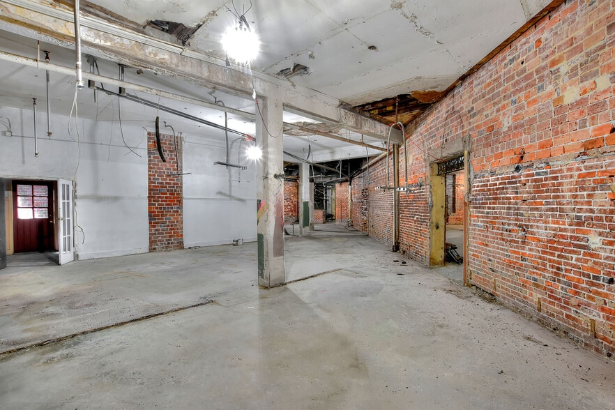 More Photos Of 206 Pilaklakaha Ave, Auburndale Apartments For Sale