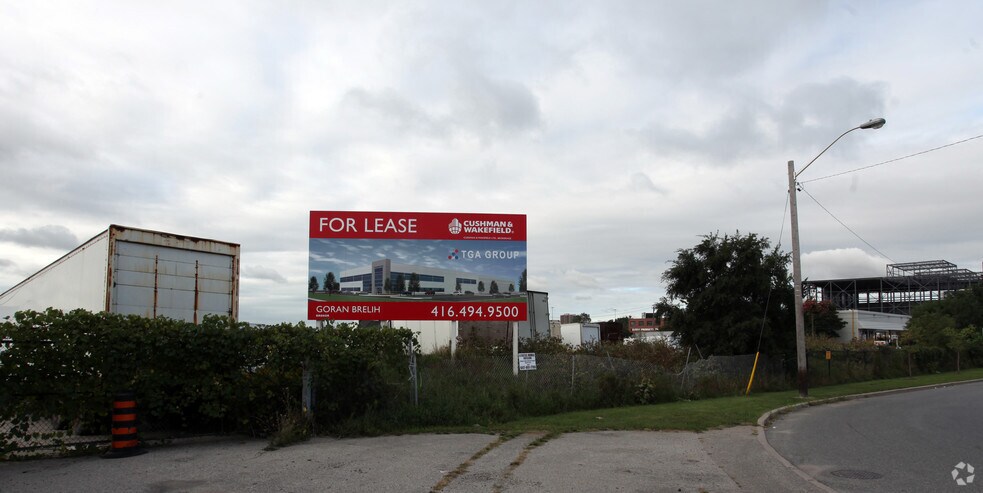 More Photos Of 25 Clayson Rd, Toronto Land For Lease