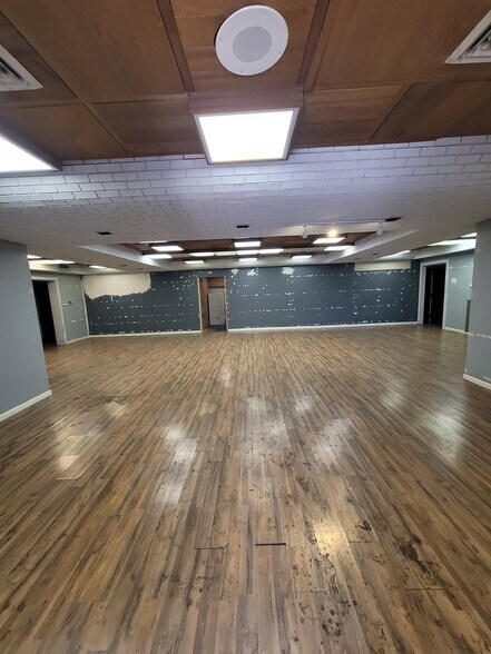 More Photos Of 6263 E Main St, Mesa Convenience Store For Sale