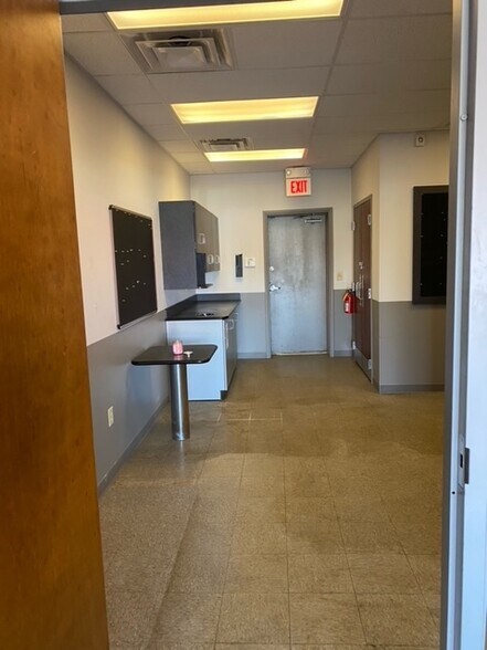 Primary Photo Of 1195 E Markland Ave, Kokomo Freestanding For Lease