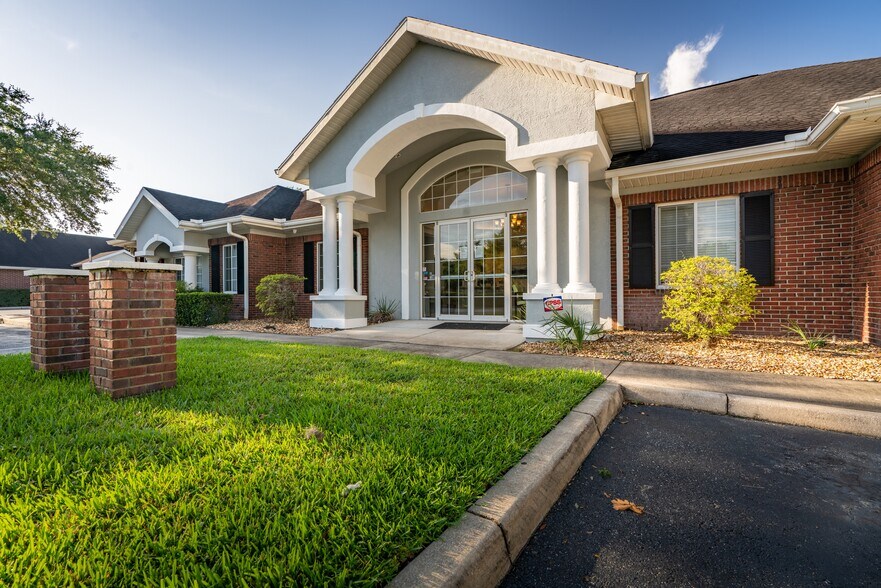 More Photos Of 1630 SE 18th St, Ocala Medical For Lease
