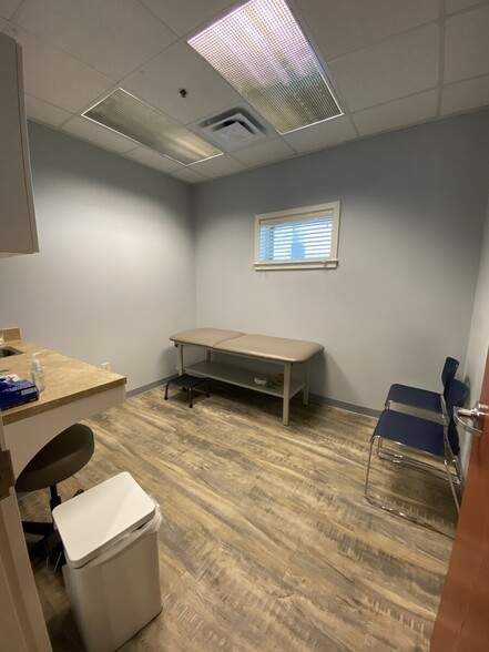 More Photos Of 85 Springview Ln, Summerville Medical For Lease