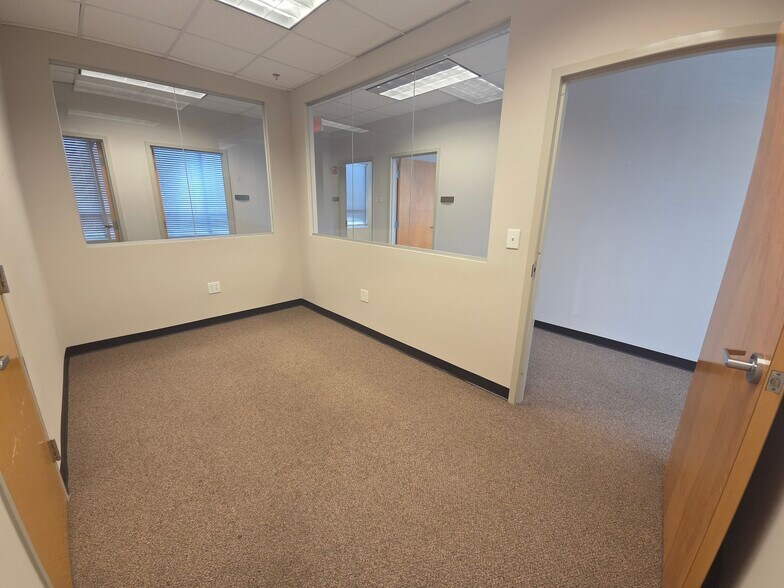 More Photos Of 1172 Satellite Blvd, Suwanee Medical For Lease
