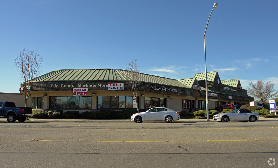 Primary Photo Of 8807 Thornton Rd, Stockton Storefront Retail Office For Sale