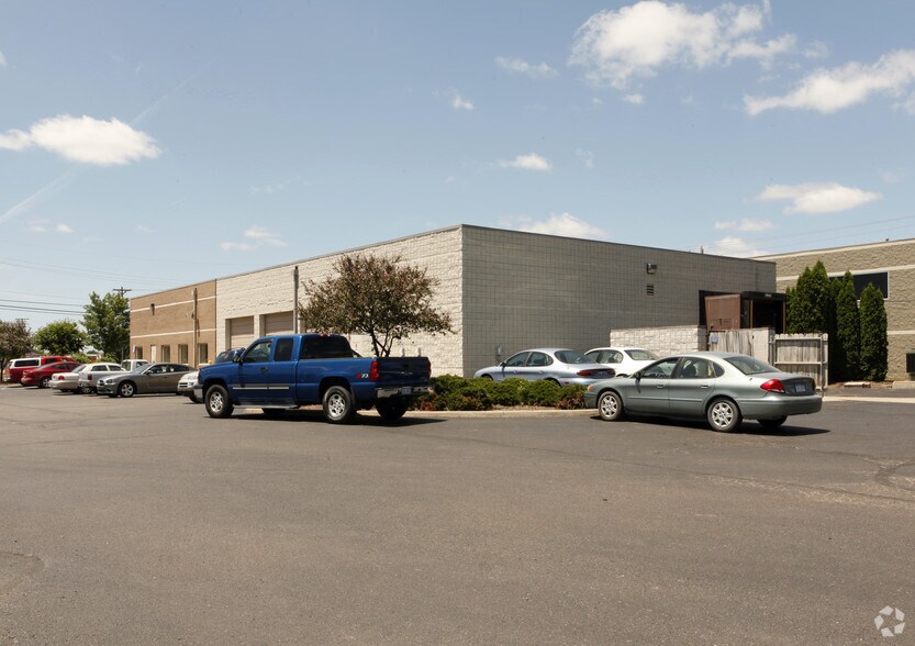 More Photos Of 4801 Dewitt Rd, Canton Industrial For Sale