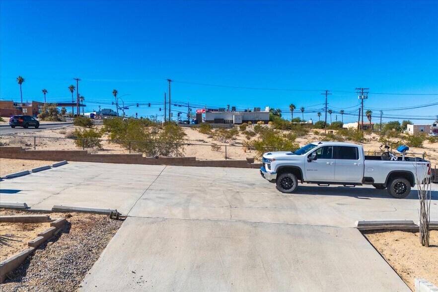 More Photos Of 73782 Two Mile Rd, Twentynine Palms Health Club For Sale