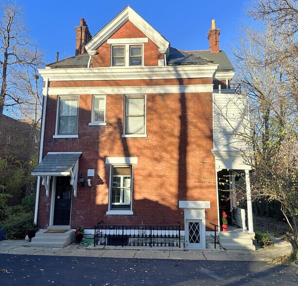 More Photos Of 445 Ludlow Ave, Cincinnati Apartments For Sale