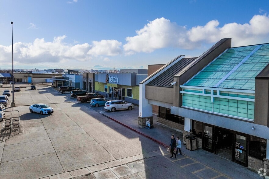 More Photos Of 1408 3rd St NW, Great Falls Storefront For Lease