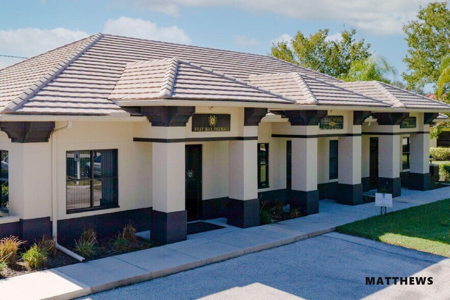 Primary Photo Of 5313-5343 Paylor Ln, Lakewood Ranch Office For Sale