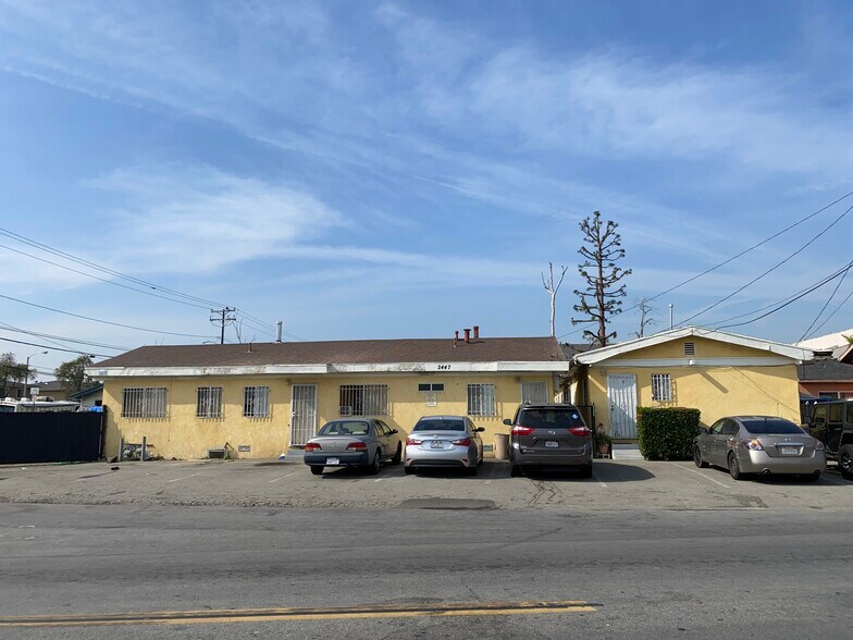 More Photos Of 2443 El Segundo Blvd, Compton Apartments For Sale