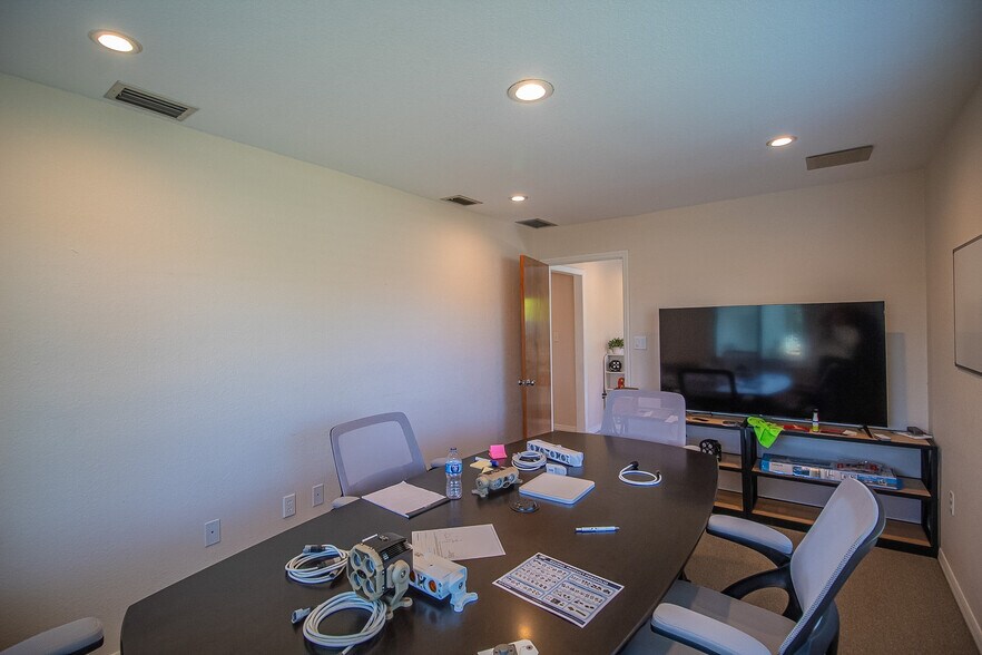 More Photos Of 8261 Burnt Store Rd, Punta Gorda Warehouse For Sale