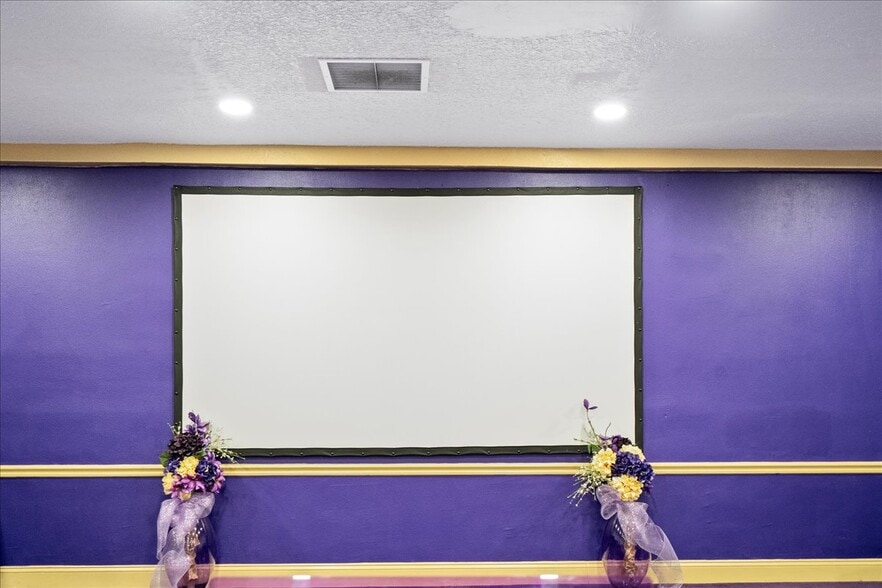 More Photos Of 1434 Oakhurst Ave, Jacksonville Religious Facility For Sale