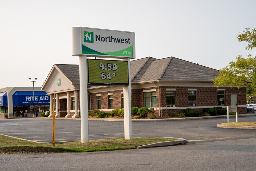 More Photos Of 1000 W Erie Plz, Erie Land For Lease