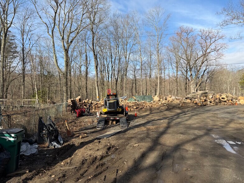 More Photos Of 292 Croton Falls Rd, Mahopac Multifamily For Sale