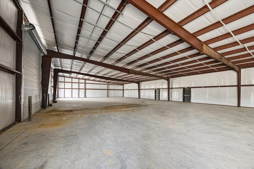 More Photos Of 19103 Hufsmith Kohrville Rd, Tomball Unknown For Lease