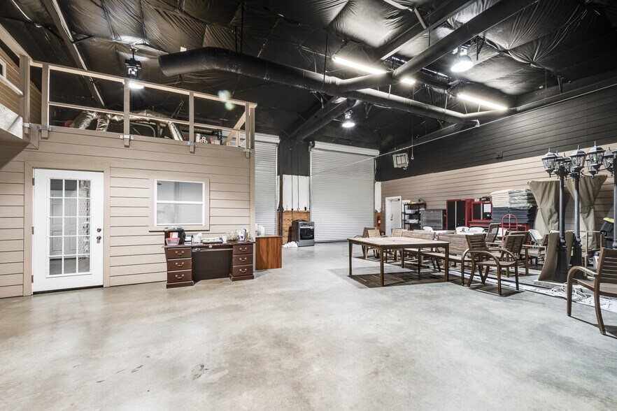 More Photos Of 21224 FM 2100 Rd, Crosby Warehouse For Sale