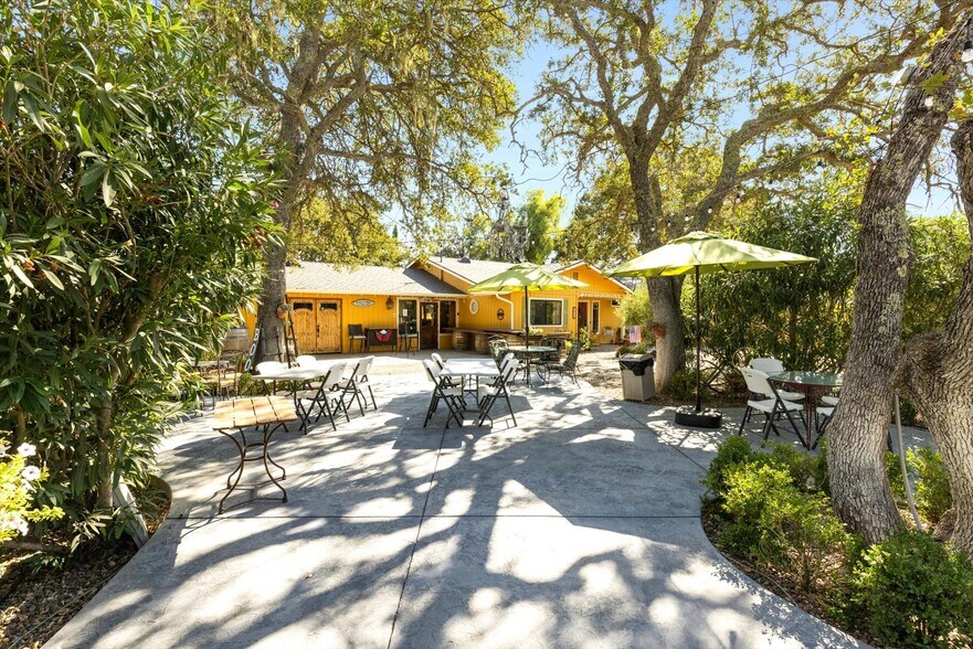 More Photos Of 2985 Templeton Rd, Templeton Winery Vineyard For Sale