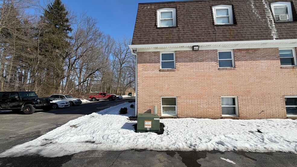 More Photos Of 3100 Beal St, Warren Apartments For Sale