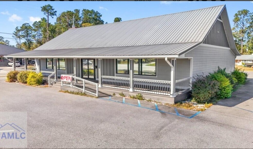 Primary Photo Of 723 N 1st St, Jesup General Retail For Lease
