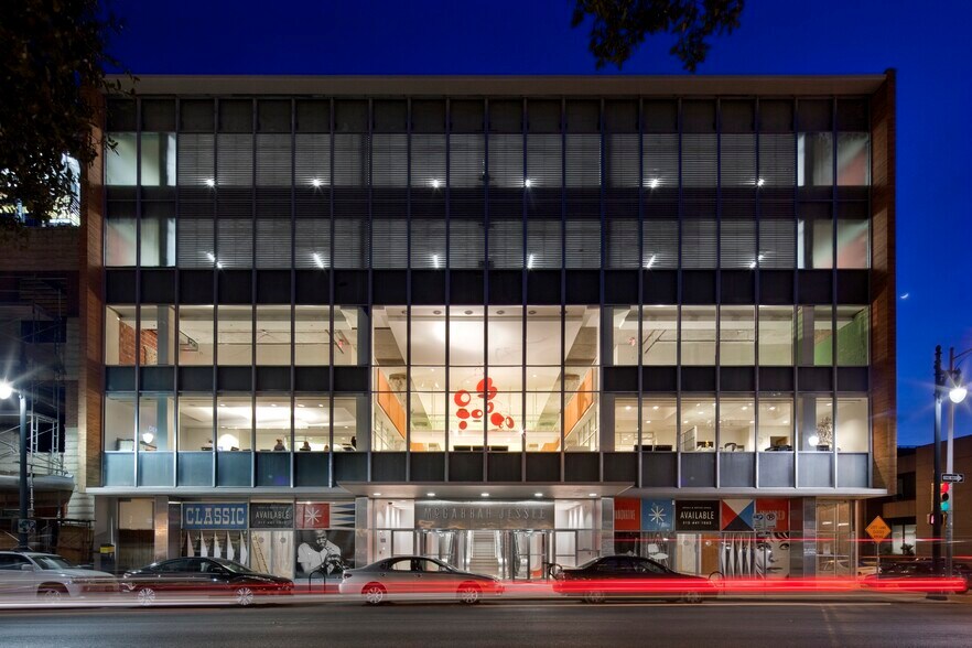 More Photos Of 121 W 6th St, Austin Office For Lease