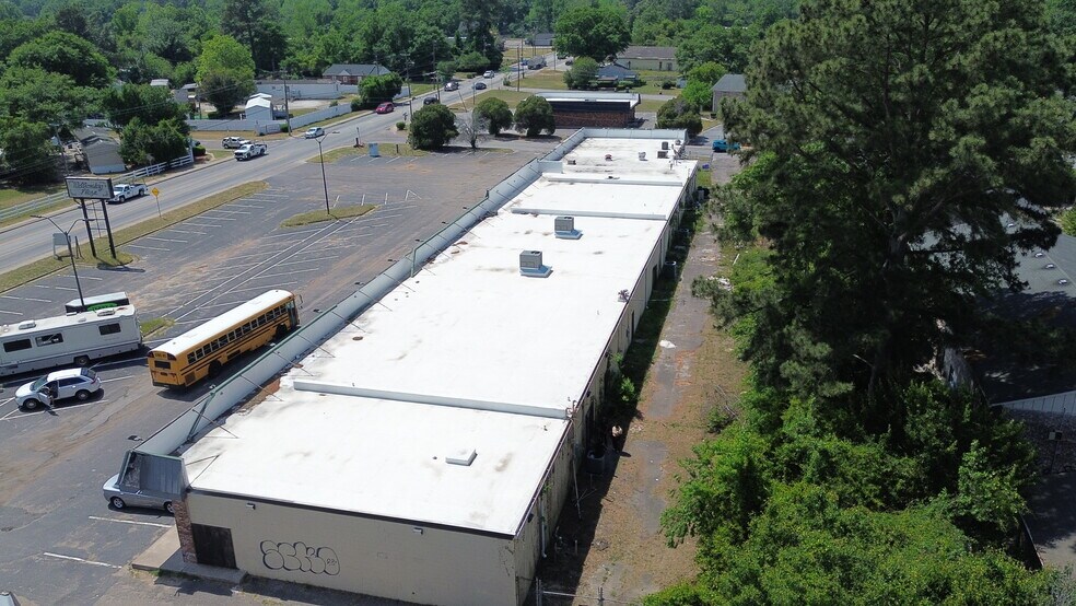 More Photos Of 2517 Milledgeville Rd, Augusta Unknown For Lease