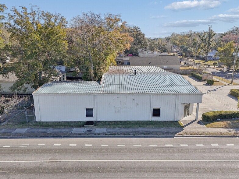 More Photos Of 711 Cassat Ave, Jacksonville Service For Sale
