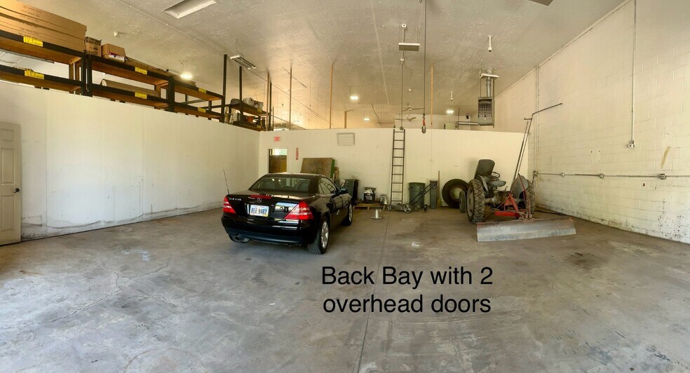 More Photos Of 378 S Van Buren St, Barberton Industrial For Lease