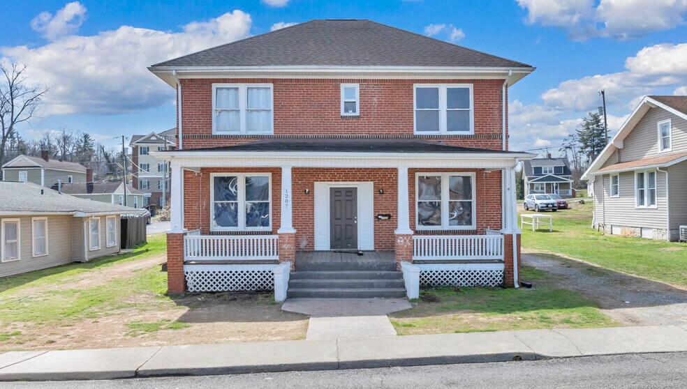 More Photos Of , Radford Specialty For Sale