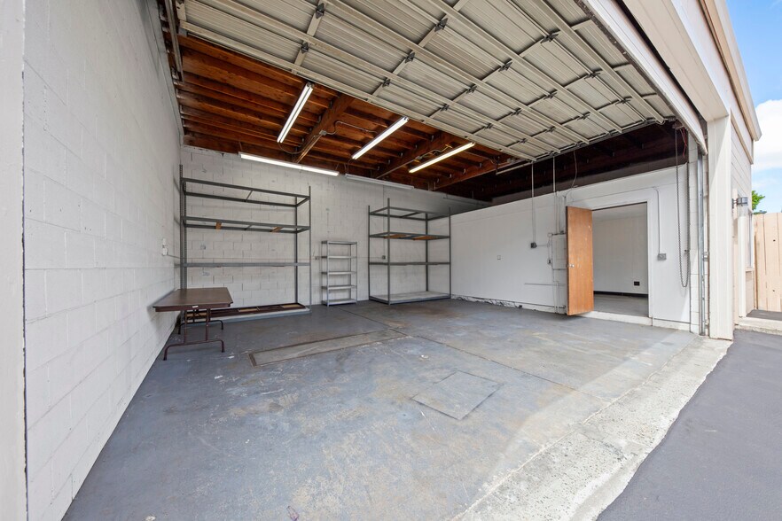 More Photos Of 75 Dillon Ave, Campbell Service For Sale